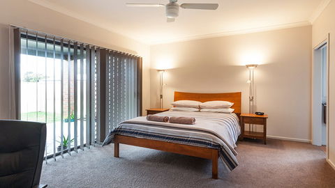 BEST WESTERN Aspen And Apartments - Accommodation Gold Coast 4
