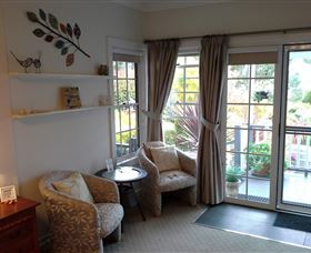 Hillside Bed And Breakfast - Accommodation Gold Coast 1