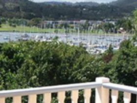 Quayside Cottages - Accommodation Gold Coast 2