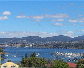 Ashwood Apartments - Lindisfarne - 1 Gold Coast 0