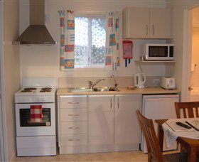 South Arm Cabin Retreat - Accommodation Gold Coast 1