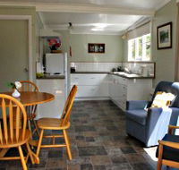 Thelma Retreat - Accommodation Gold Coast