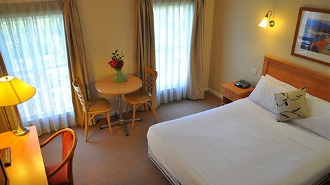 Glen Inn Motel & Apartments - Accommodation Gold Coast 0