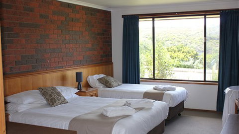 Southern Ocean Motor Inn - 1 Gold Coast 1