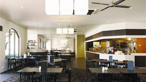 Quality Resort Siesta - Accommodation Gold Coast 3