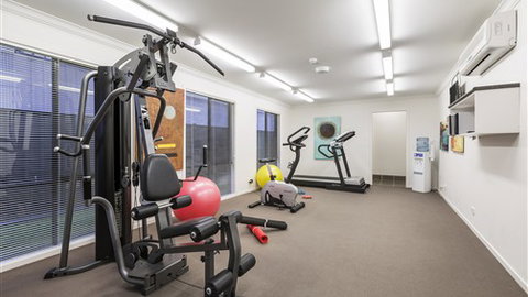 Quest Sale Serviced Apartments - Accommodation Gold Coast 2