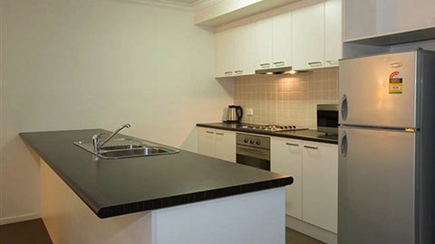 Quest Sale Serviced Apartments - Accommodation Gold Coast 5