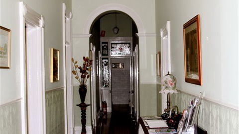 Carlyle House Rutherglen - Accommodation Gold Coast 2