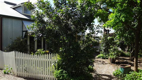 Carlyle House Rutherglen - Accommodation Gold Coast 3