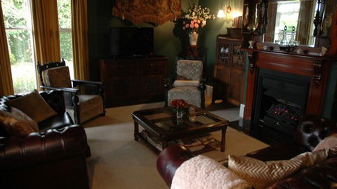 Heytesbury House B&B - Accommodation Gold Coast 4