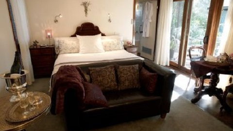 Forlonge Bed & Breakfast - Accommodation Gold Coast 1