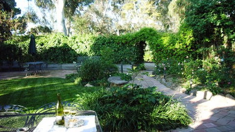 Forlonge Bed & Breakfast - Accommodation Gold Coast 8