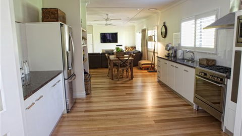 GG's By The River - 1 Gold Coast 5