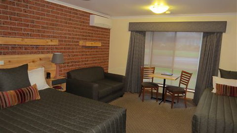 AAT 28 Goldsmith Hotel - Accommodation Gold Coast 2