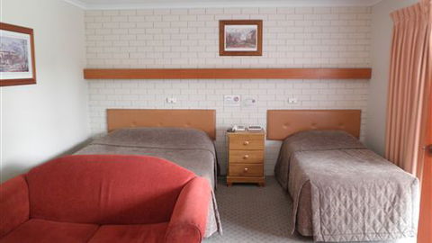 Alfred Motor Inn - Accommodation Gold Coast 1