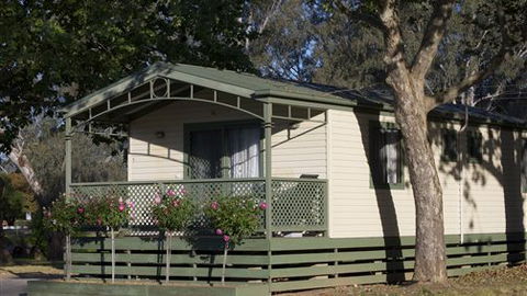 Painters Island Caravan Park - Accommodation Gold Coast 0
