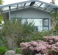 Blue Waters Cottages for Two - Accommodation Gold Coast