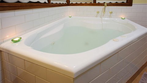 Glenview Retreat Luxury Accommodation - Accommodation Gold Coast 4