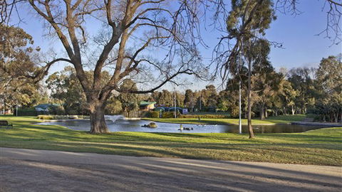 Best Western Melbourne's Princes Park Motor Inn - Accommodation Gold Coast 1