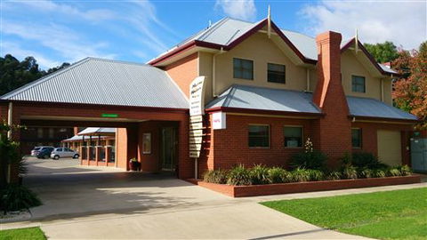 Murray Waters Motor Inn & Apartments - Accommodation Gold Coast 0