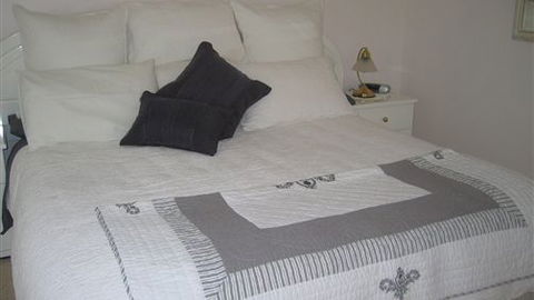 Burrabliss Bed And Breakfast - Gold Coast 4U 4