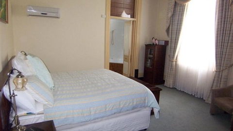 Bank On Main - Accommodation Gold Coast 1