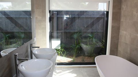 Hidden Treasure At Pirates Bay - Accommodation Gold Coast 1
