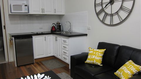 Hidden Treasure At Pirates Bay - Accommodation Gold Coast 5