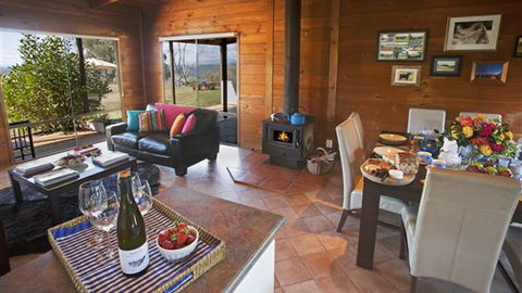 Mt Bellevue - Accommodation Gold Coast 3