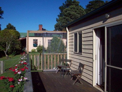 Demeter Farm Cabin - Accommodation Gold Coast 4