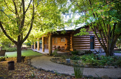 Tewksbury Lodge - Accommodation Gold Coast 0