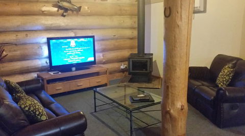 Tewksbury Lodge - Accommodation Gold Coast 4