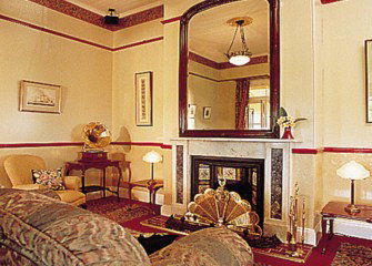 Grand View Hotel - Accommodation Gold Coast 1