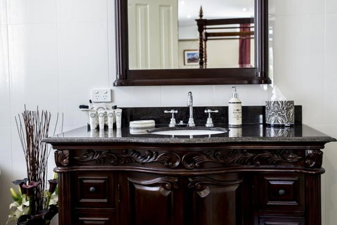 Bli Bli House Luxury Accommodation - Accommodation Gold Coast 17