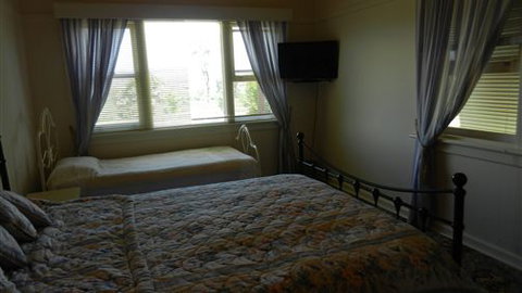 Willy's Holiday House - Accommodation Gold Coast 1