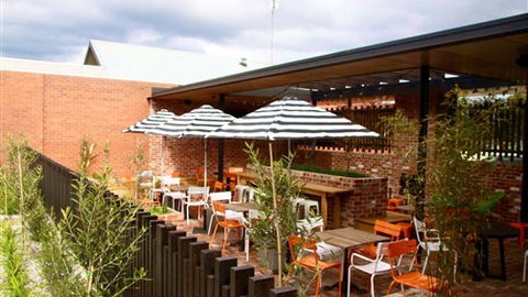 The Western Hotel - Accommodation Gold Coast 2