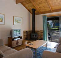 Surf Coast Cabins in Aireys Inlet - Accommodation Gold Coast