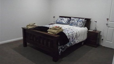 Curdievale Riverfront Lodge - Accommodation Gold Coast 1