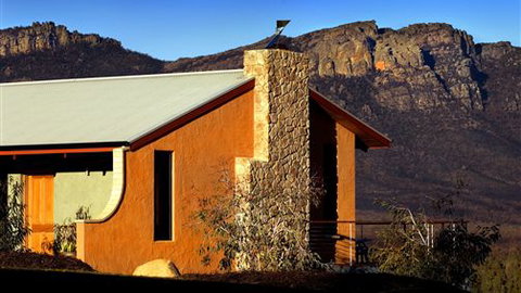 Meringa Springs - Accommodation Gold Coast 2