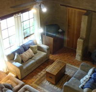 Wartook Rise Mudbrick Cabins - Gold Coast 4U