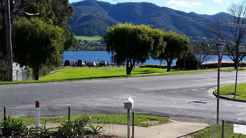 Lakeside Vista Holiday House - Accommodation Gold Coast 7
