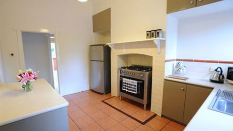 1117 Mair - Accommodation Gold Coast 0