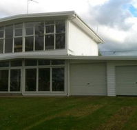 28 Graham Ave - Accommodation Gold Coast