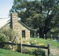 Adelaide Hills Country Cottages - Gum Tree Cottage - Accommodation Gold Coast