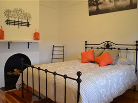 Agnes Cottage Bed And Breakfast - Accommodation Gold Coast 1