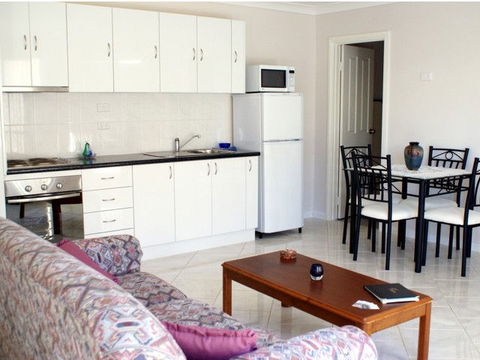 A Good Rest B&B - Accommodation Gold Coast 2