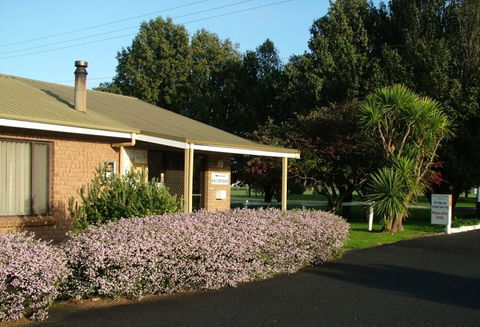 Beachport Caravan Park - Gold Coast 4U 7