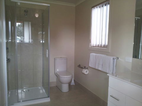 Beachport Caravan Park - Gold Coast 4U 5