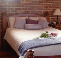 Bell Chapel B  B - Gold Coast 4U