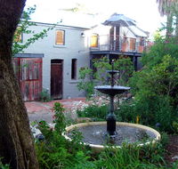 Bishopscourt Bed  Breakfast - Gold Coast 4U
